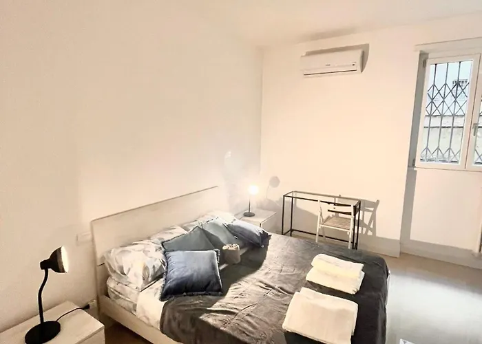 Double With Private Bathroom In Shared *