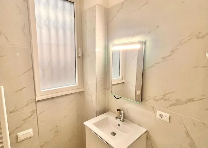 Double With Private Bathroom In Shared * Roma
